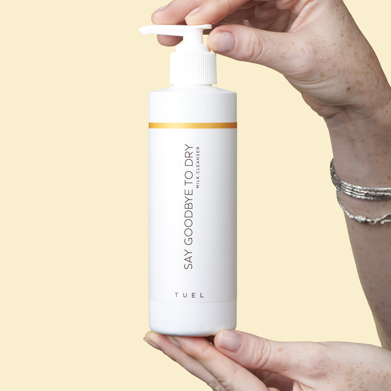 Say-Goodbye-To-Dry-Milk-Cleanser-Pro-Holding